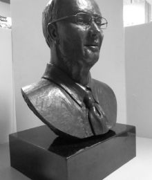 Luther G Smith Bust