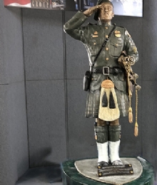 Bagpiper